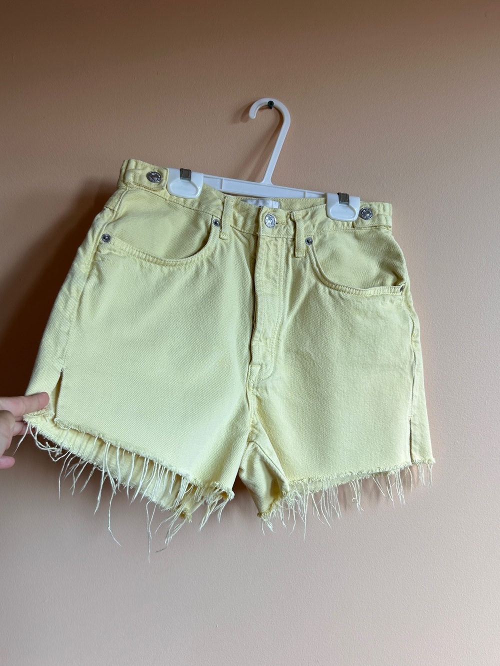 7 For All Mankind Women’s Yellow High-Rise Shorts